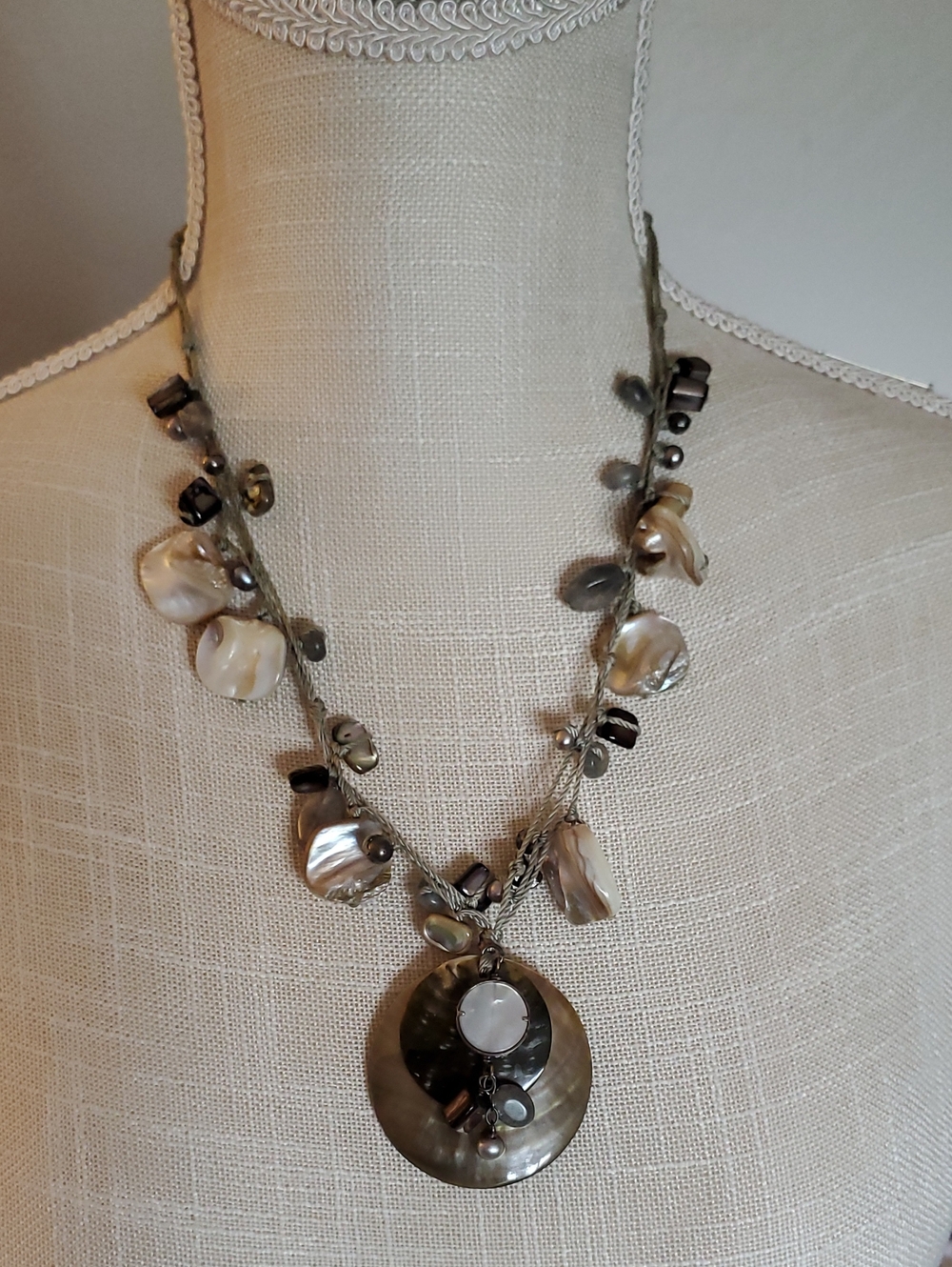 SILPADA Sterling "Boardwalk" Abalone Shell Mother Of Pearl Pendant Necklace